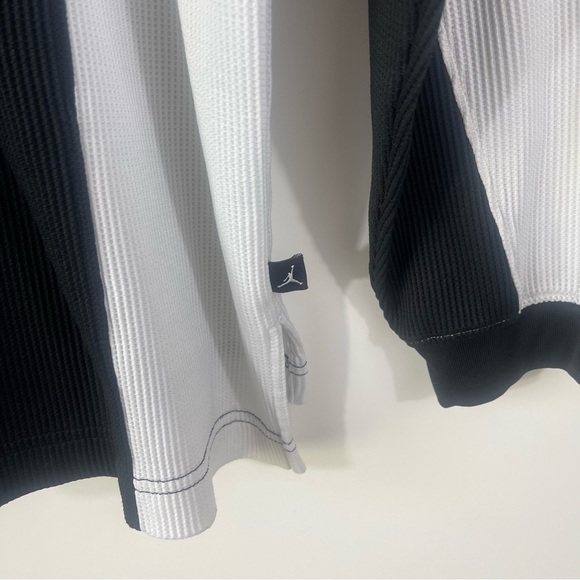 Nike Air Jordan Ribbed Long Sleeve Black White Size Large - Picture 6 of 9